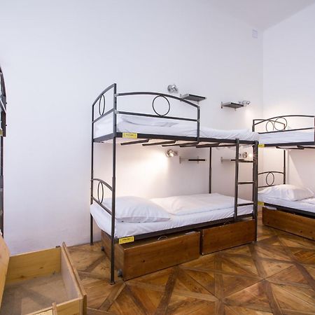Sophie'S Hostel Praga Quarto foto
