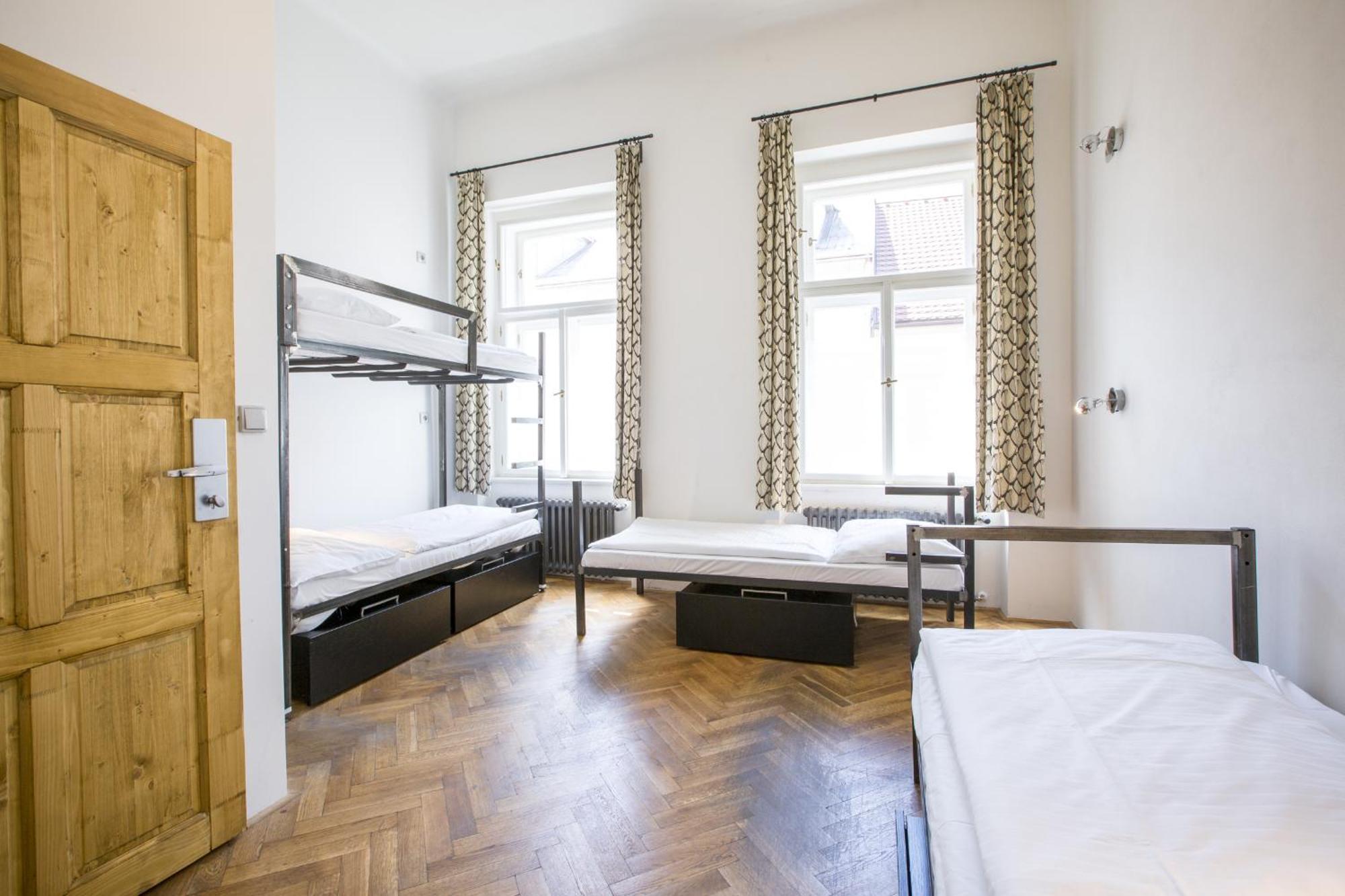 Sophie'S Hostel Praga Quarto foto