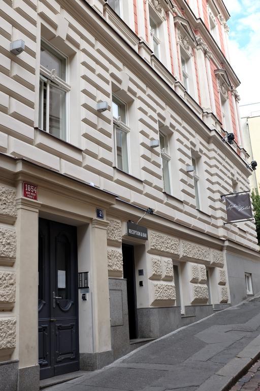 Sophie'S Hostel Praga Exterior foto